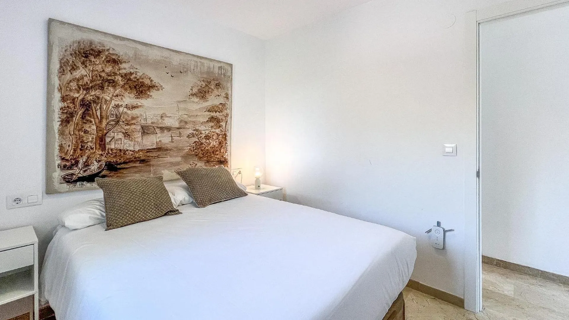 Hanami Casa Principe Felipe Estepona 0*,
