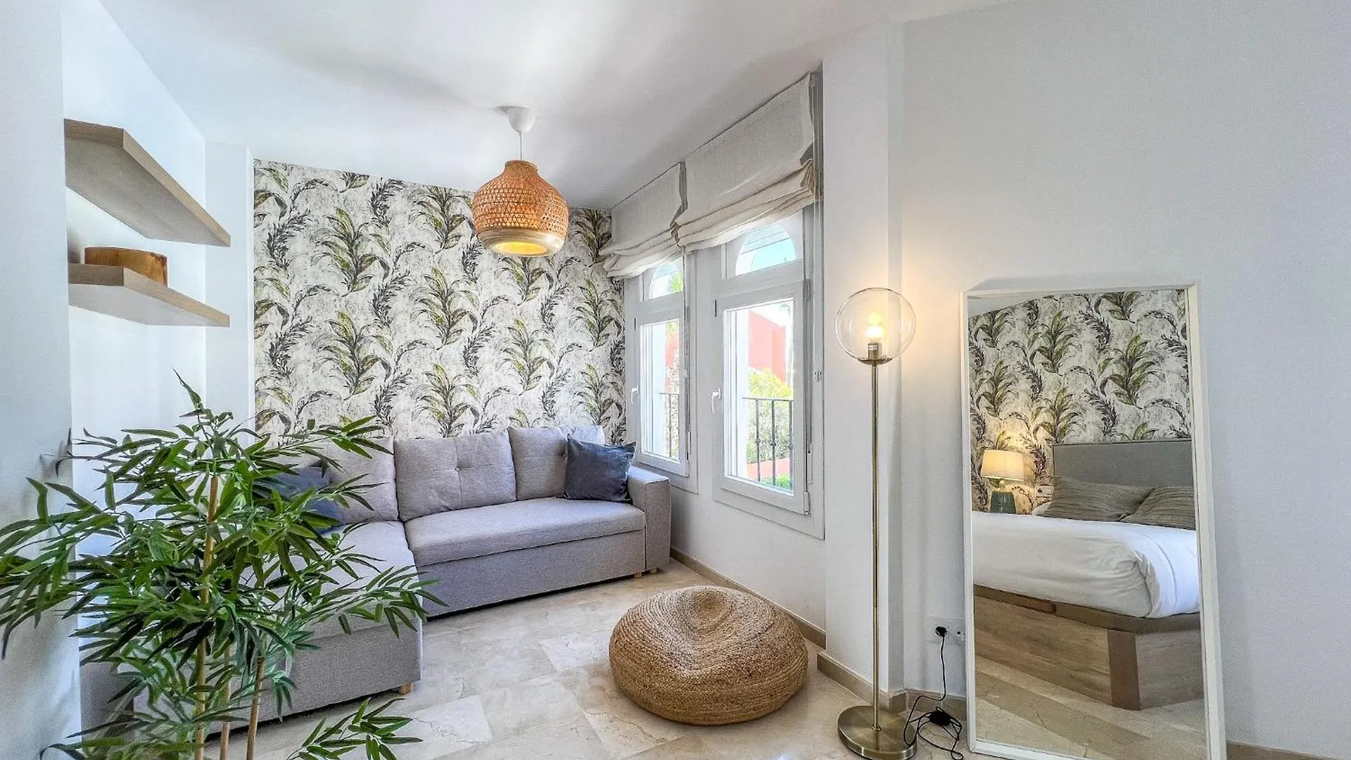 Hanami Casa Principe Felipe Estepona Holiday home