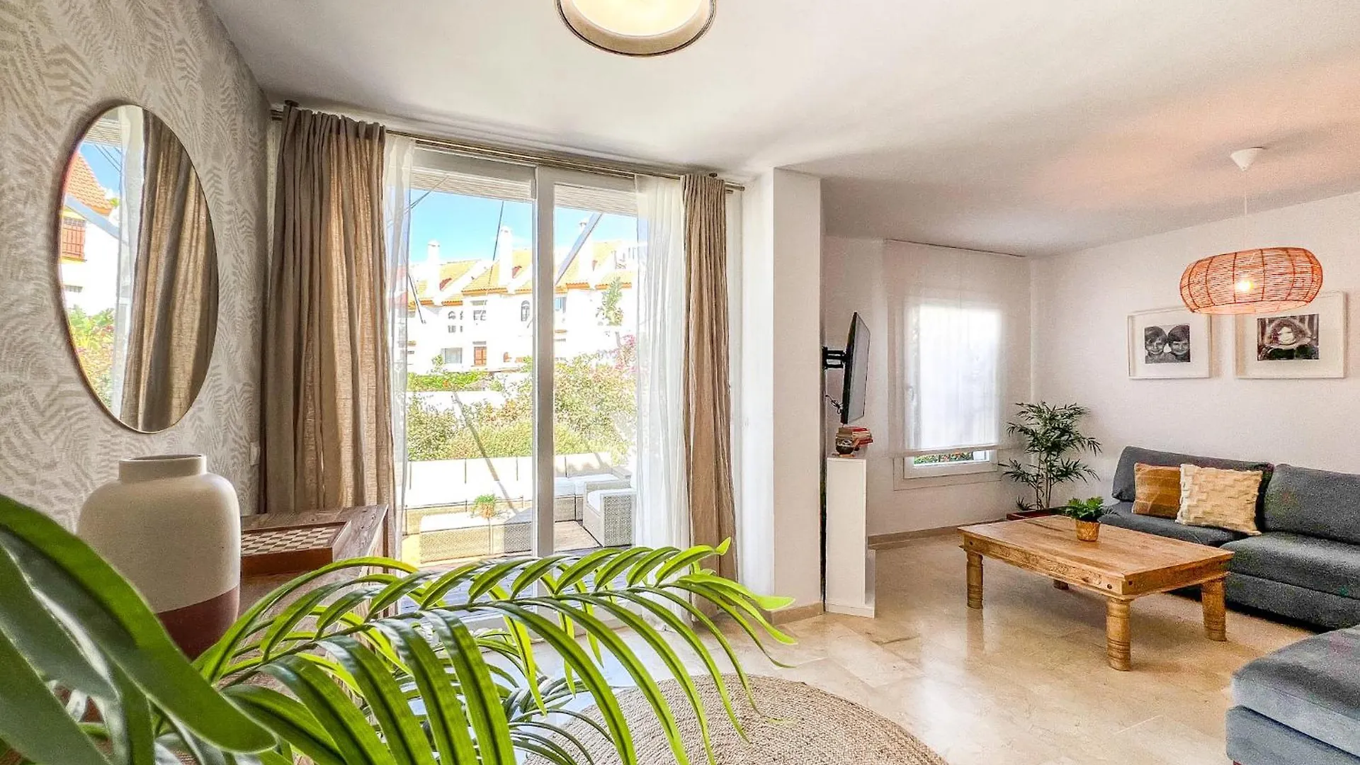 Hanami Casa Principe Felipe Эстепона 0*,  Испания